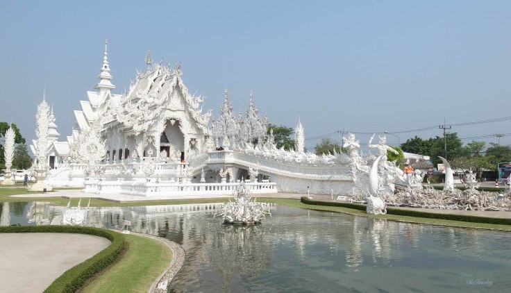 Inside the white temple 1